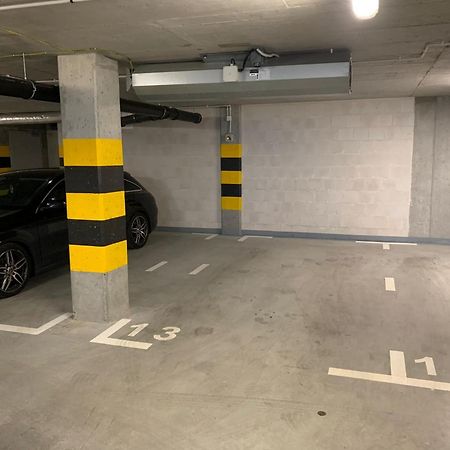 National Stadium-Brzeska Street-Underground Parking Варшава Екстер'єр фото